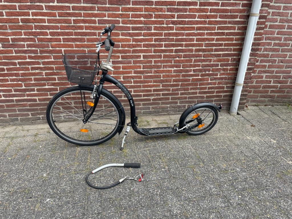 Kickbike City G4 met hondenbeugel, Fietsen en Brommers, Steps, Ophalen, Gebruikt, Kickbike
