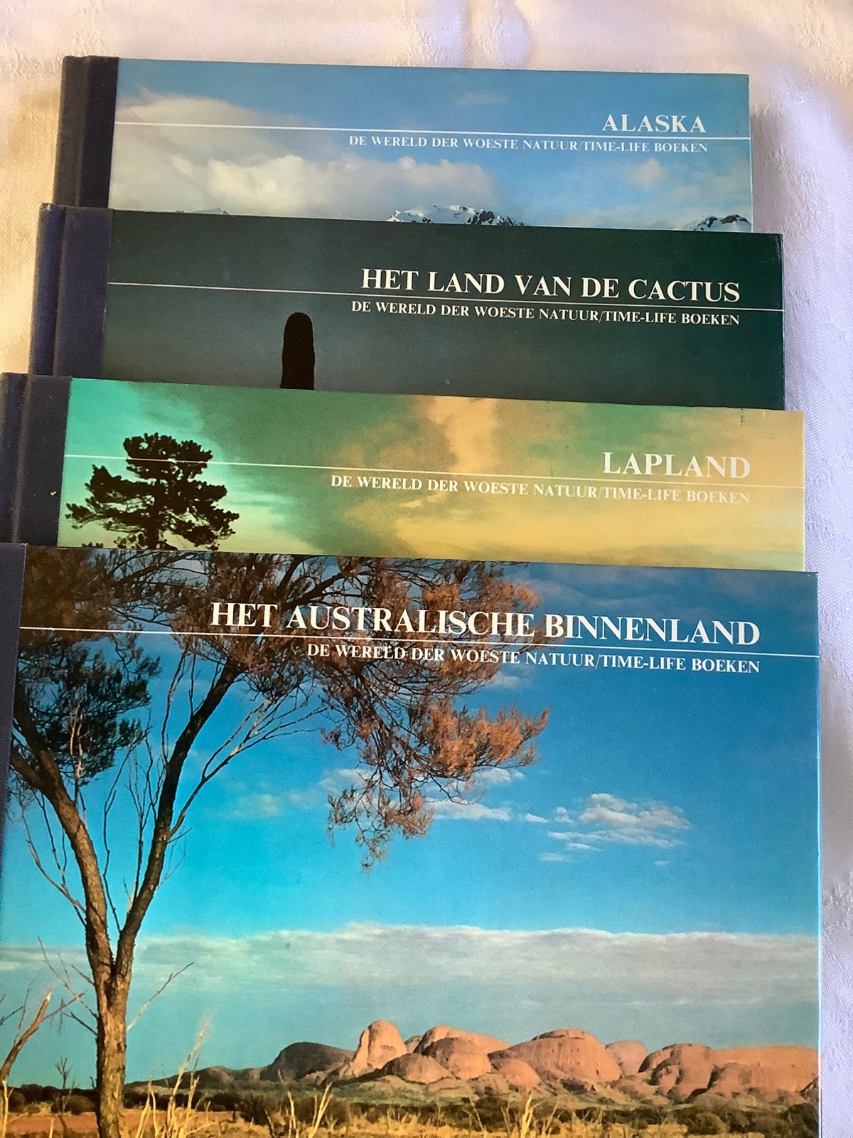 Time-life boeken van de serie de wereld der woeste natuur, Boeken, Ophalen of Verzenden, Zo goed als nieuw, Natuur algemeen