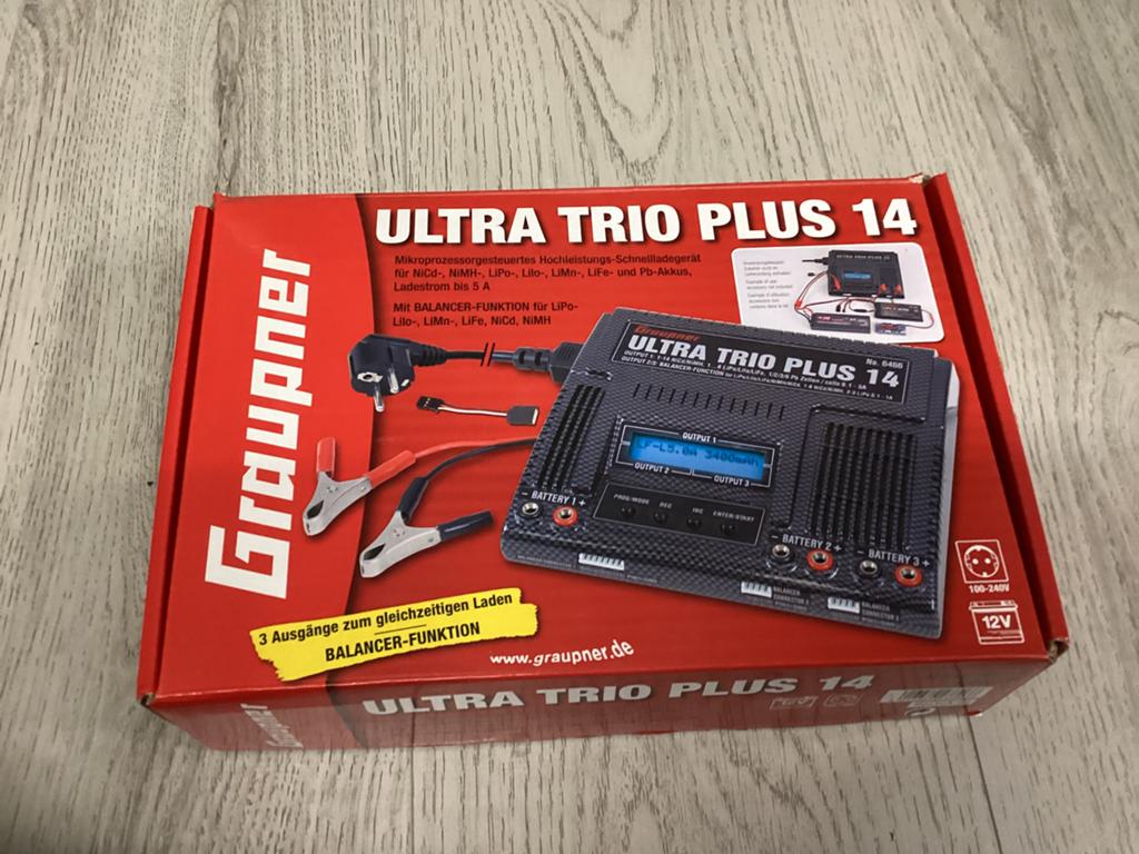 Graupner Ultra Trio Plus 14 lader in uitstekende staat., Ophalen of Verzenden
