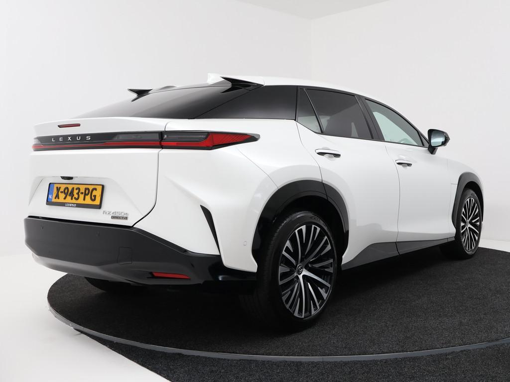 Lexus RZ 450e President Line 71 kWh | Mark Levinson Audio |, 12 maanden, Gebruikt, 71 kWh, Alcantara