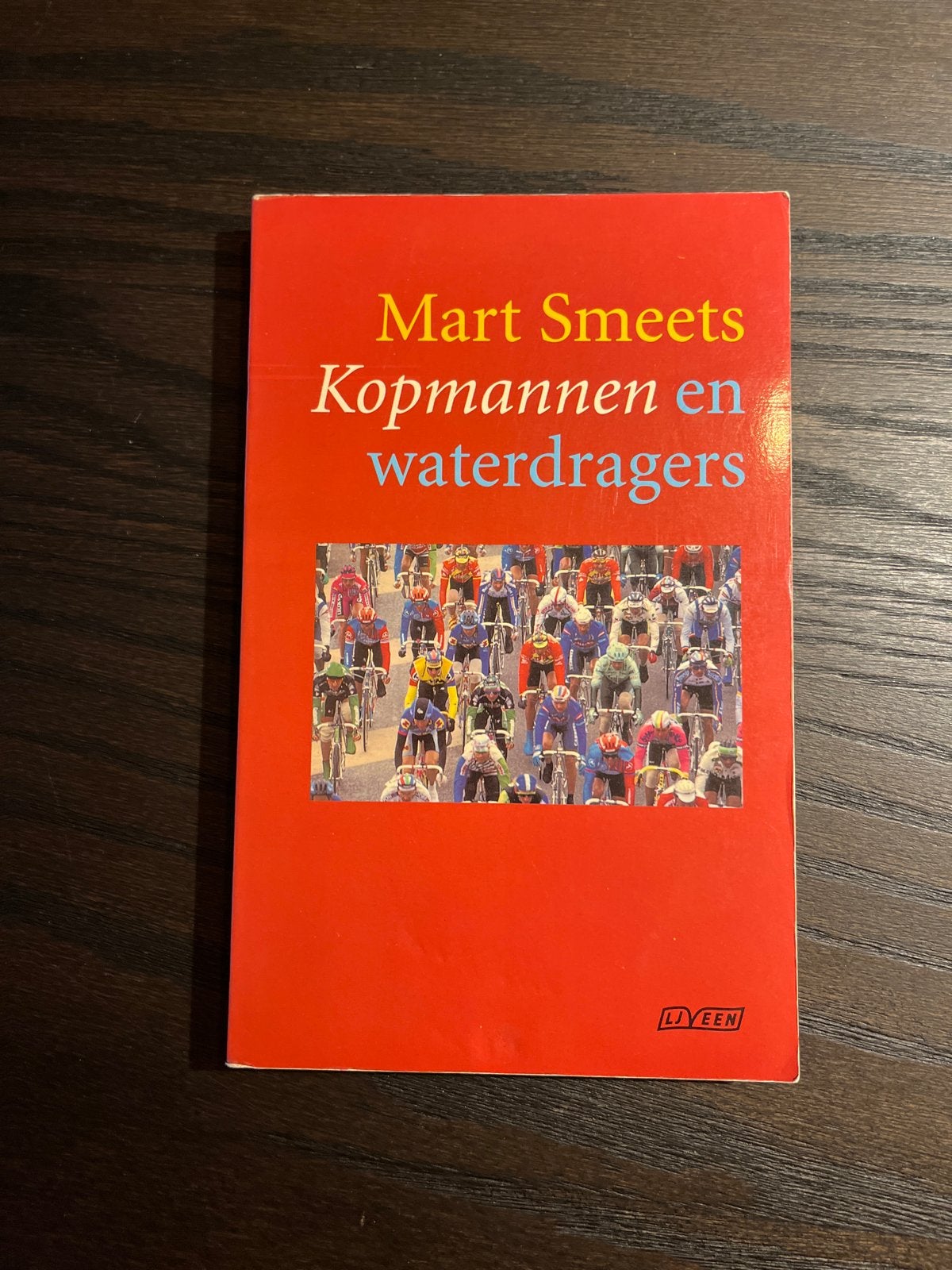 Mart Smeets - Kopmannen en waterdragers (Boek), Ophalen of Verzenden, Gelezen, Lopen en Fietsen
