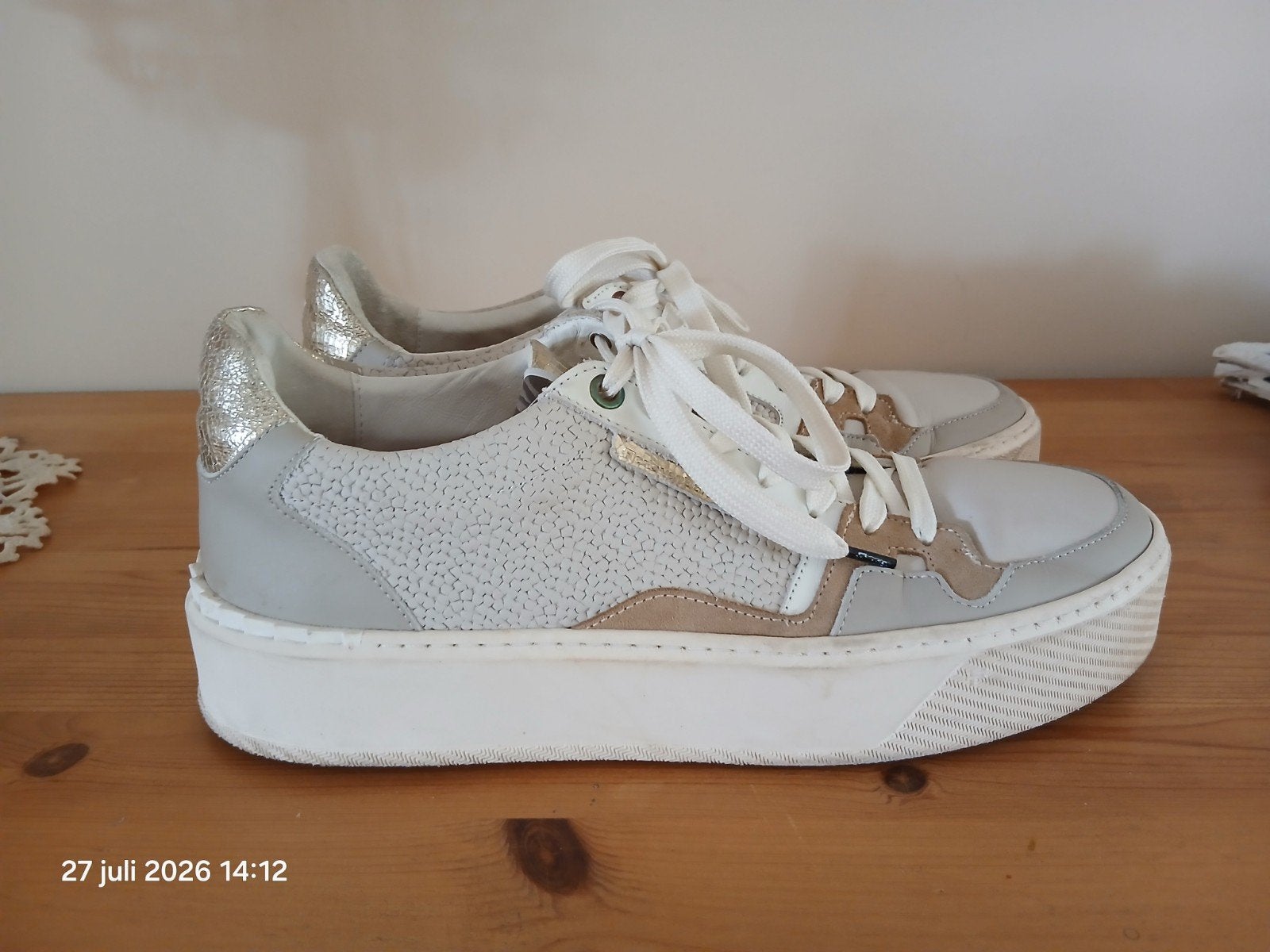 Floris van Bommel maat 41, Schoenen met lage hakken, Beige, Floris van Bommel, Ophalen of Verzenden