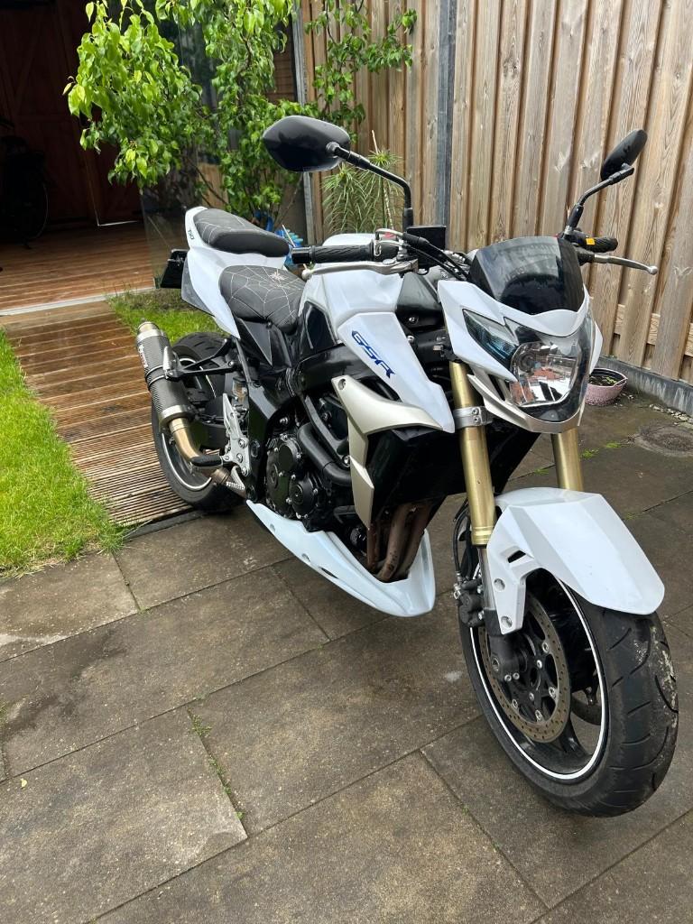 suzuki gsr750, Motoren, 750 cc, 4 cilinders, Motorrijbewijs A, Gebruikt