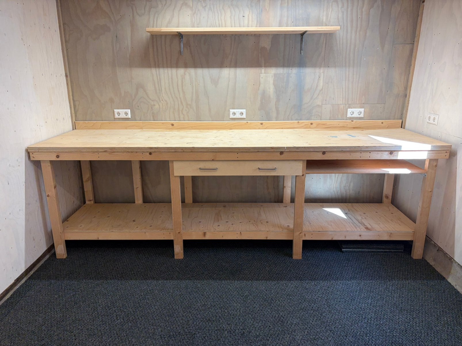 Houten werkbank, Doe-het-zelf en Verbouw, Werkbanken, Ophalen, Gebruikt, 70 tot 120 cm