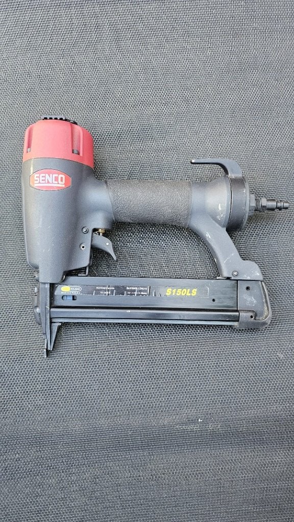 Senco S150LS pneumatische nietmachine – voor reparatie, Ophalen of Verzenden, Gebruikt, Tacker/nietmachine, Overige merken
