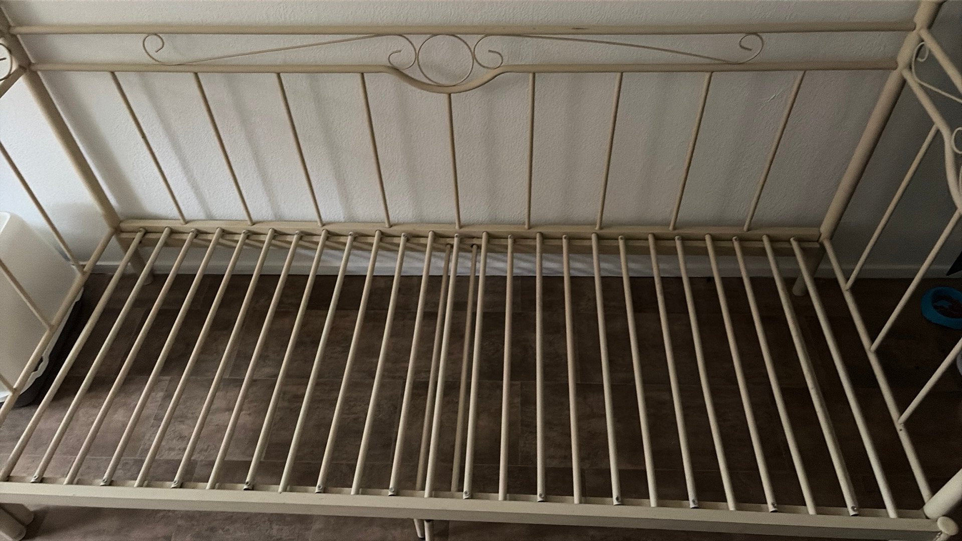MOET WEG Uitschuifbaar bedframe 1 naar 2 persoons, Ophalen, Gebruikt, 180 cm of meer, 100 cm of meer
