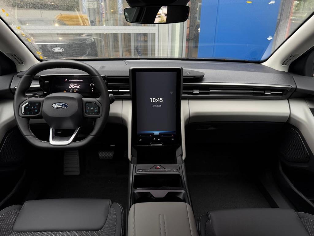 Ford Explorer Standard Range RWD 52 kWh | Adaptive Cruise C., Automaat, 12 maanden, Achterwielaandrijving, Zwart