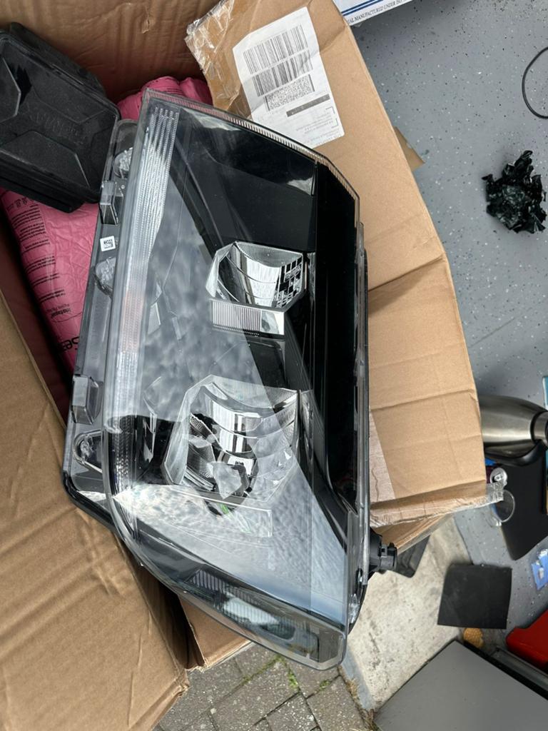 Nieuwe Originele VW T6 Hella Koplamp 7C1941005A, Ophalen of Verzenden, Nieuw, Volkswagen