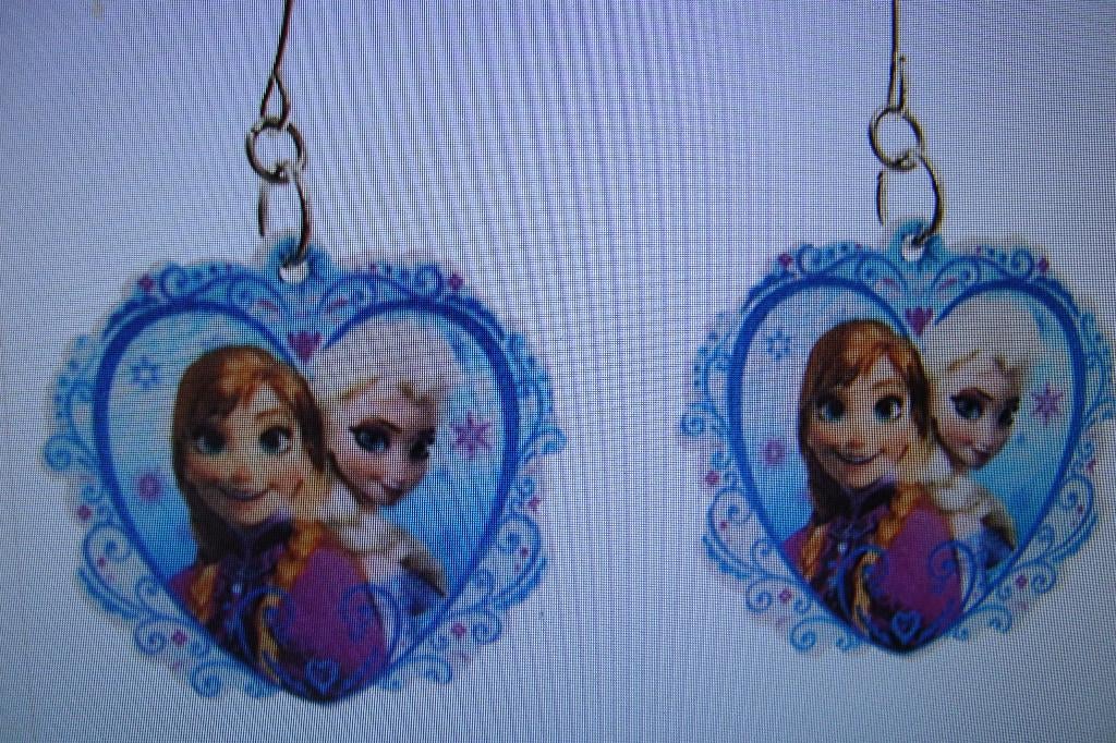 Heel leuke ELSA & ANNA oorbellensets van Frozen voor € 4,95, Verzenden, Nieuw, Overige kleuren, Oorbellen