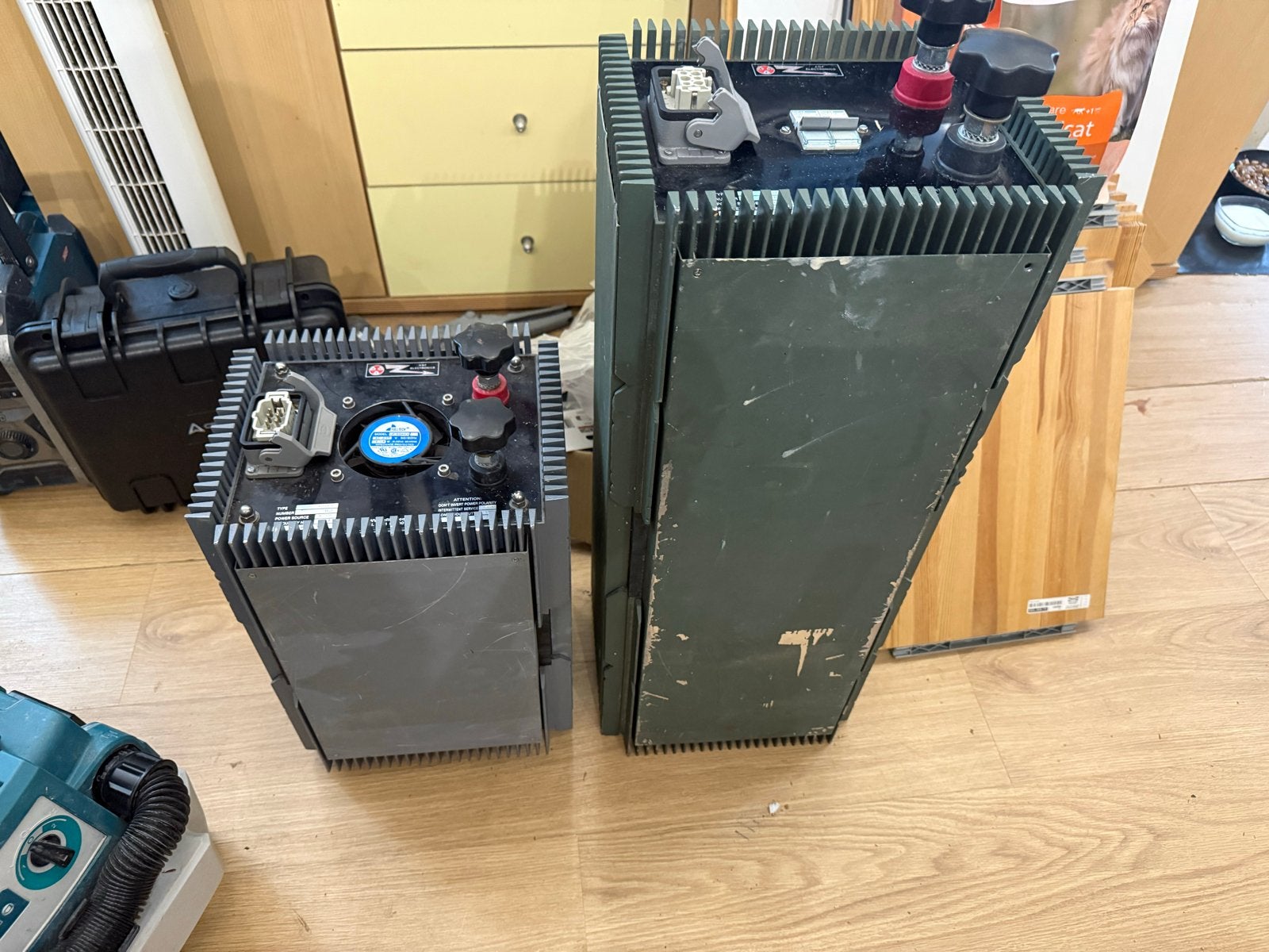2x Zware Omvormerers 24V naar 230V Wisselspanning 50Hz, Ophalen, Overige typen