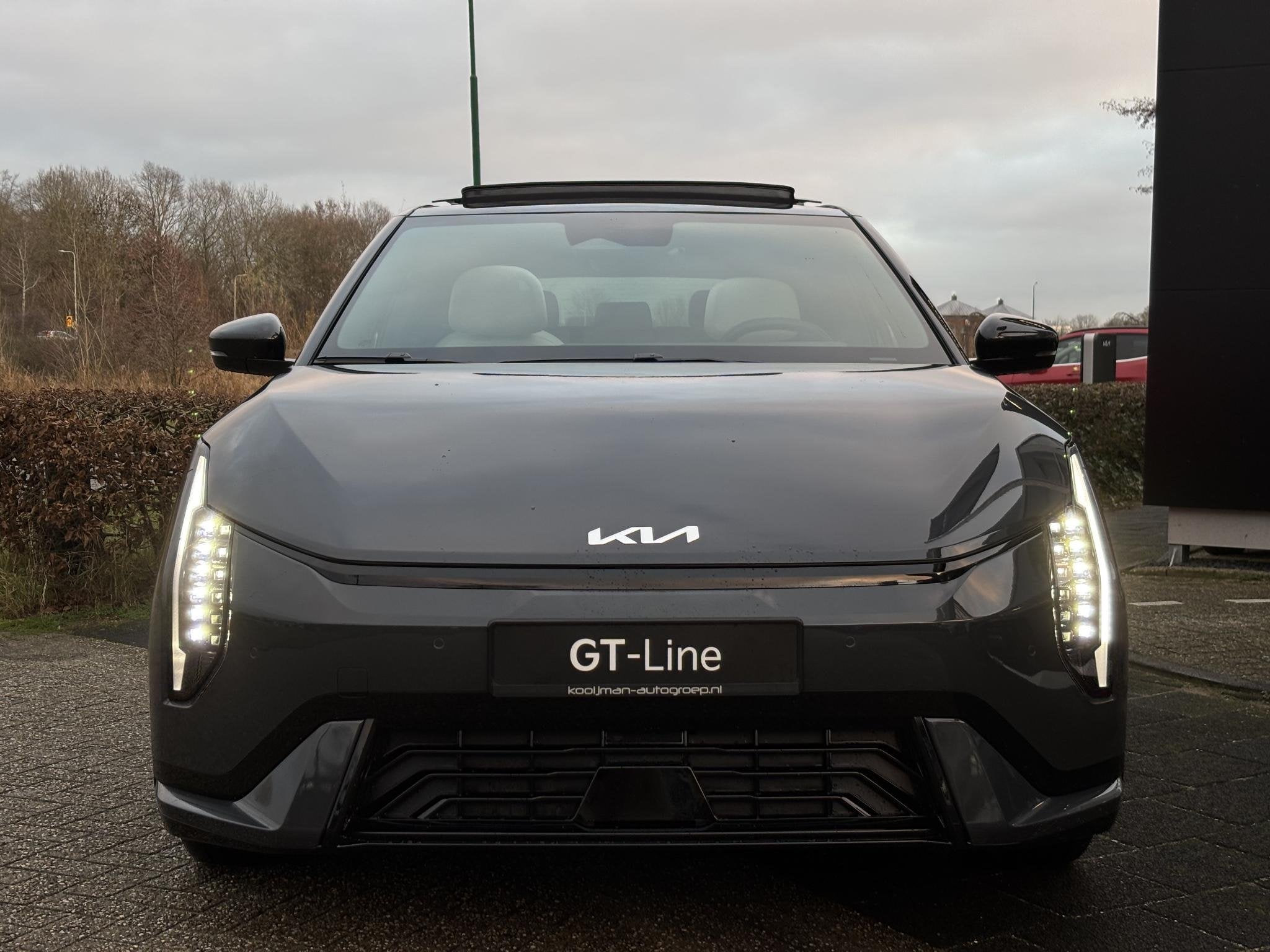 Kia EV4 GT-Line 81.4 kWh , Snel Leverbaar! Complete Uitvoeri, Auto's, 81 kWh, 510 min, 33 min, Origineel Nederlands