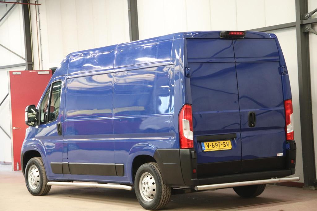 Peugeot Boxer 2.0 BlueHDI L2H2 ACHTERUITRIJCAMERA, Voorwielaandrijving, Stof, Gebruikt, Euro 6