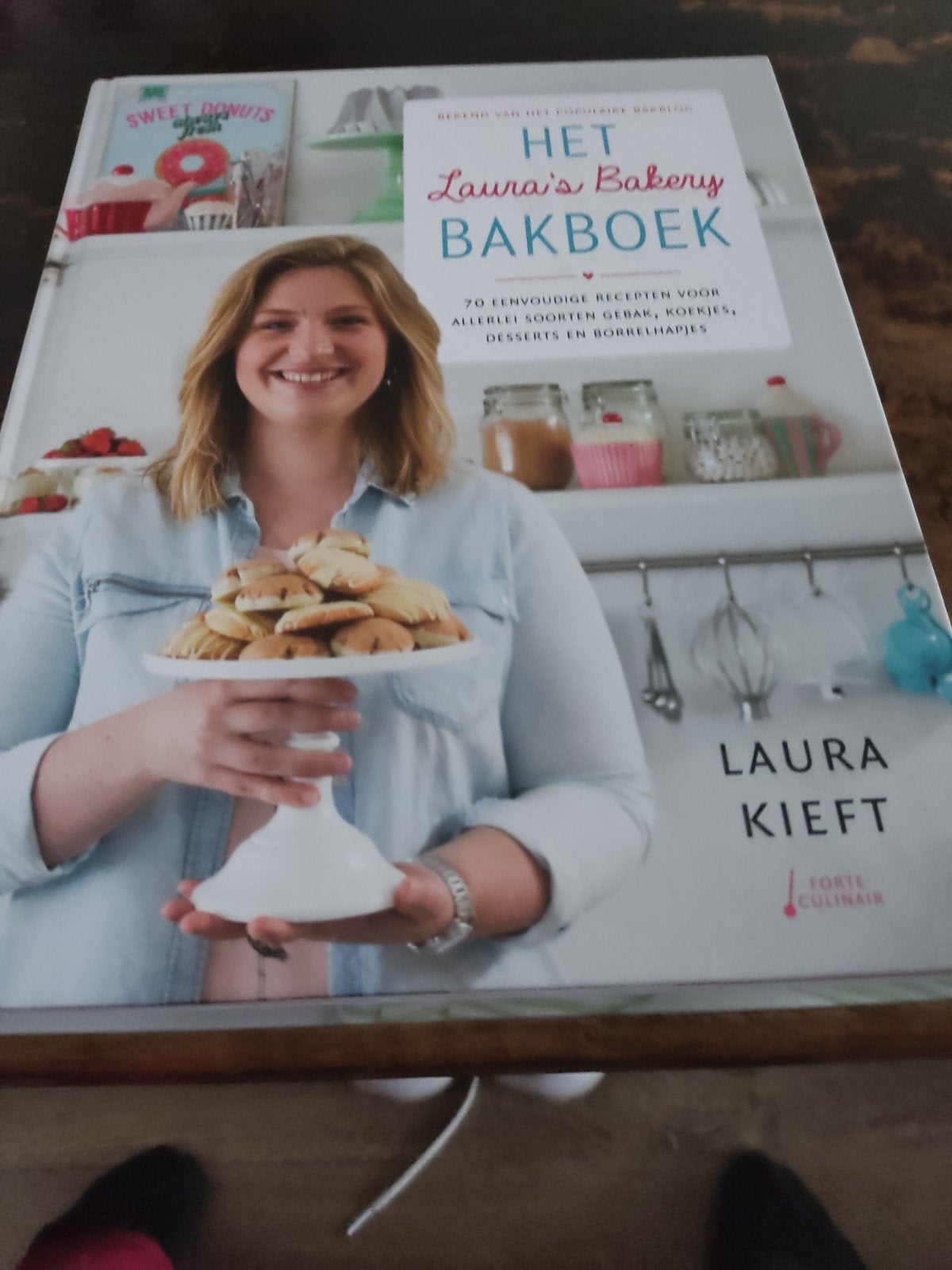 Laura s Bakery bakboek zgan, Ophalen of Verzenden