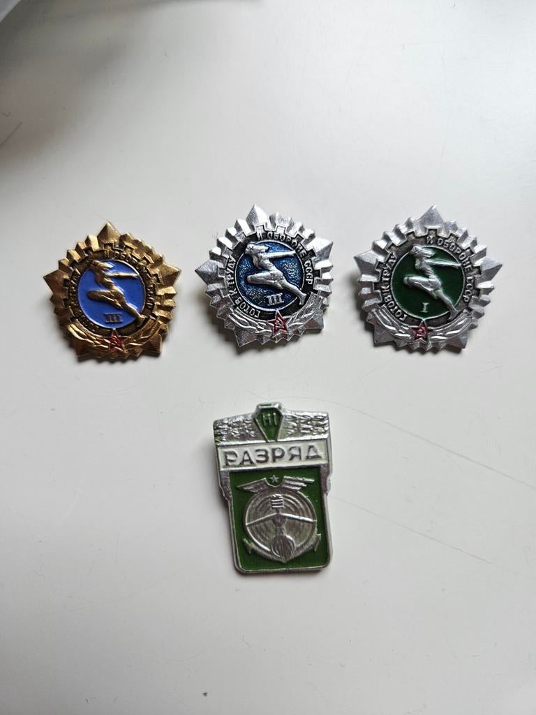 USSR/sovjet unie sport insignes, Ophalen of Verzenden, Landmacht, Overige gebieden, Embleem of Badge