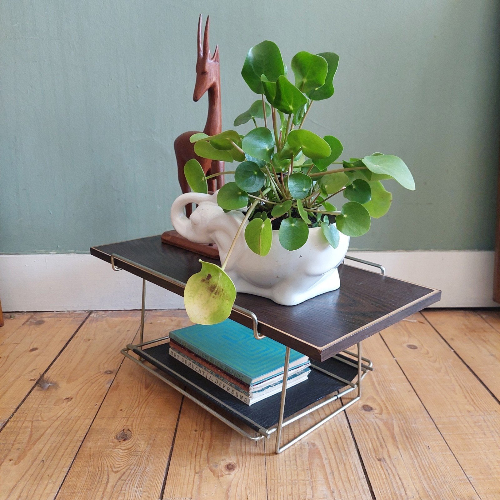 Lucky Vintage  midcentury telefoontafeltje wandtafeltje, Huis en Inrichting, Woonaccessoires | Wandplanken en Boekenplanken, Gebruikt
