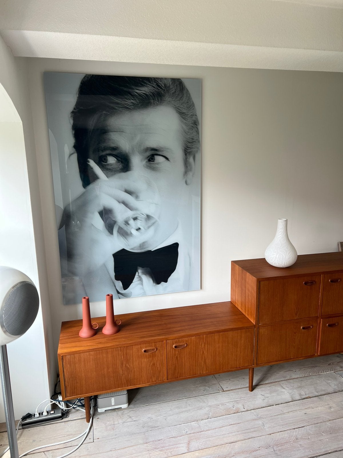 Cobra art, James Bond., Ophalen