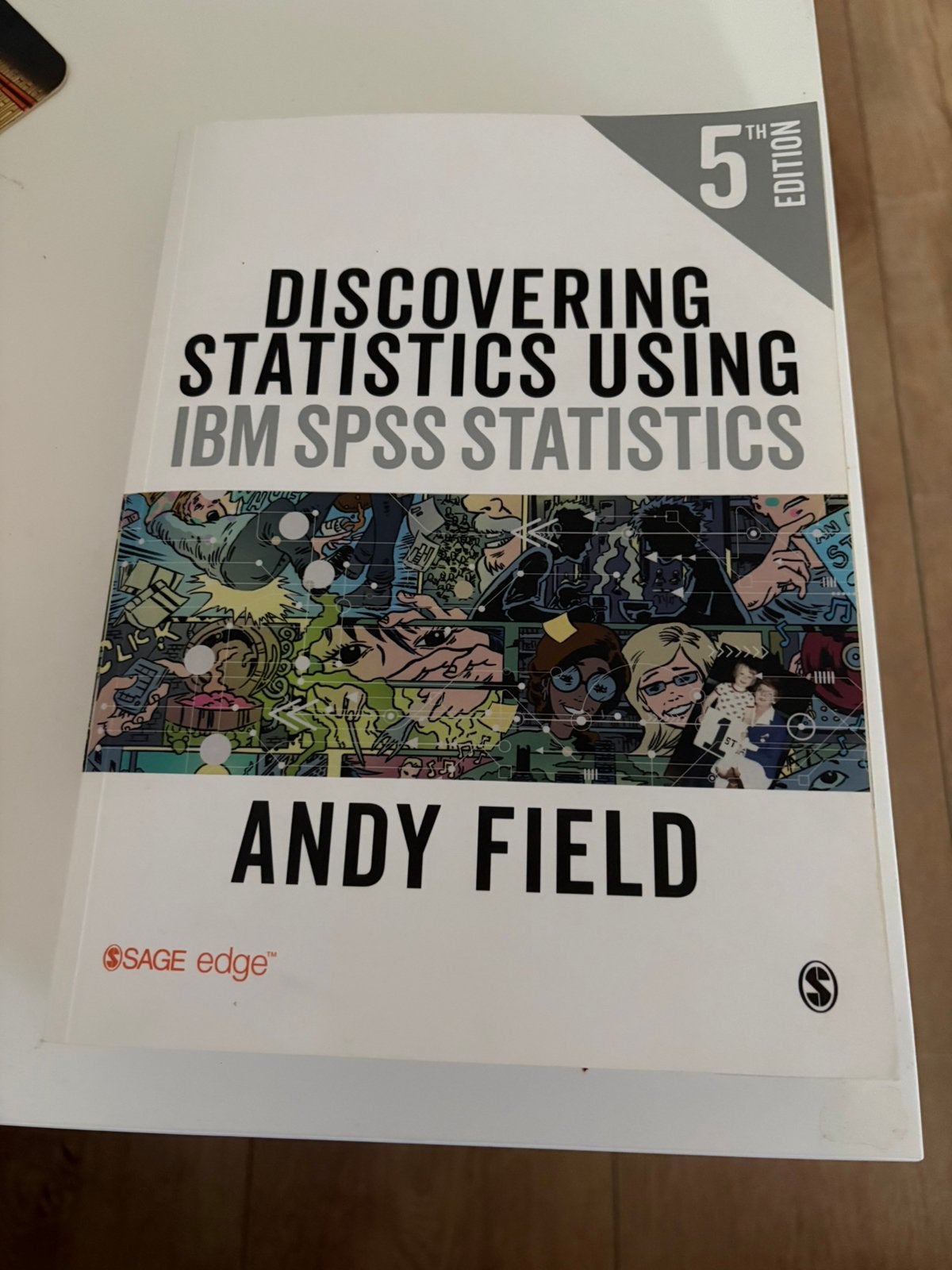Discovering statistics using SPSS - Andy Field 5th edition, Ophalen of Verzenden, Beta, Zo goed als nieuw, WO