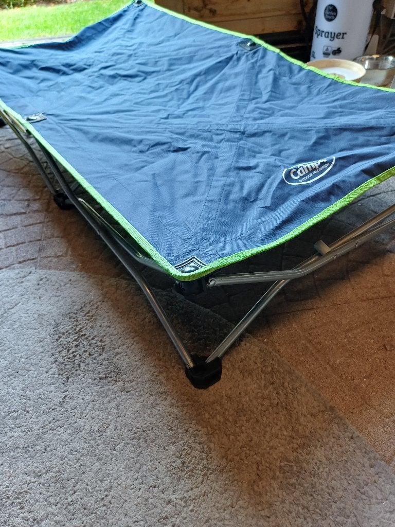 Hondenbed/Hondensofa, Ophalen, Zo goed als nieuw, Polyester