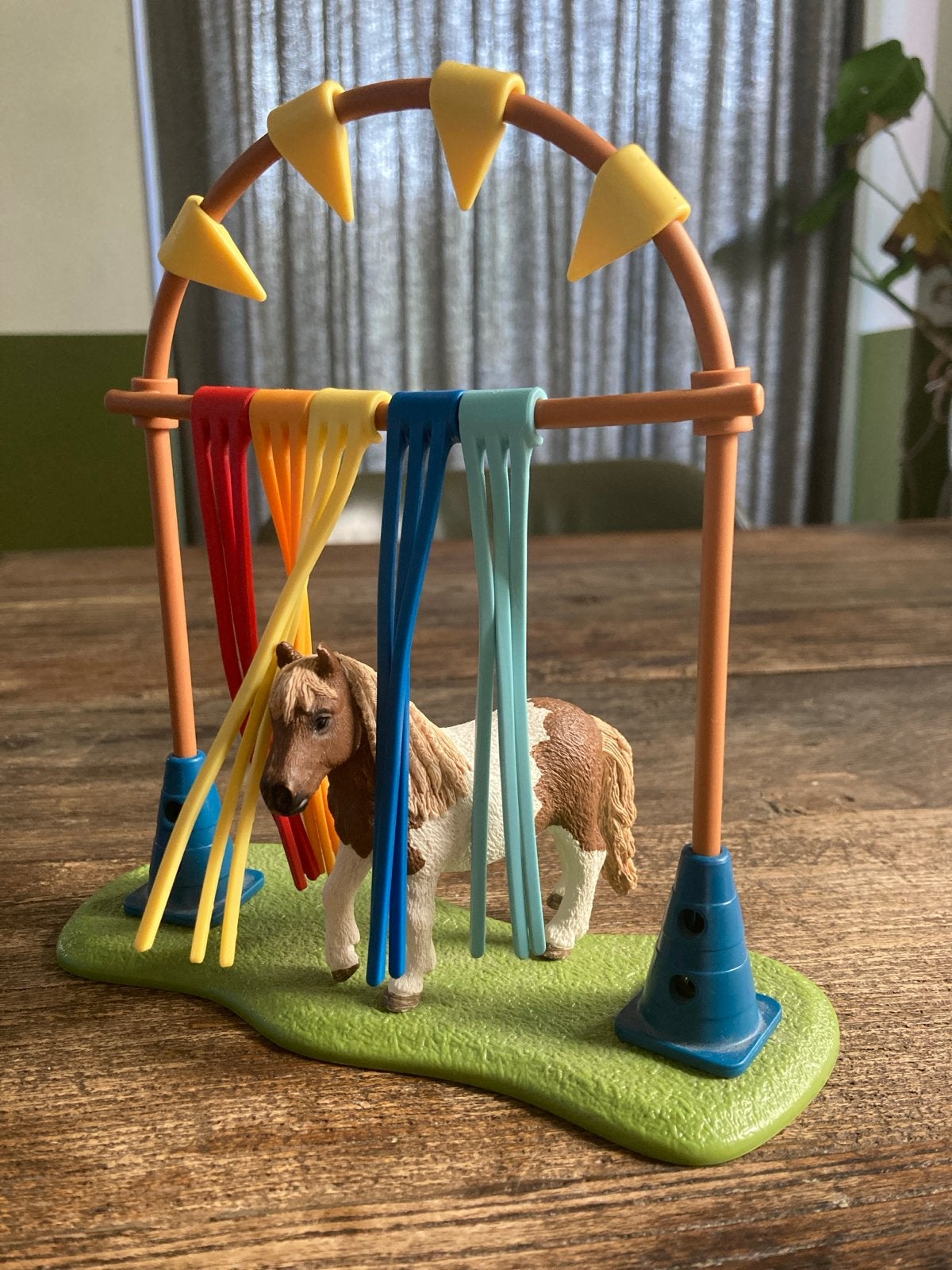 Schleich Shetland Pony met behendigheidsparcours, Ophalen of Verzenden, Zo goed als nieuw