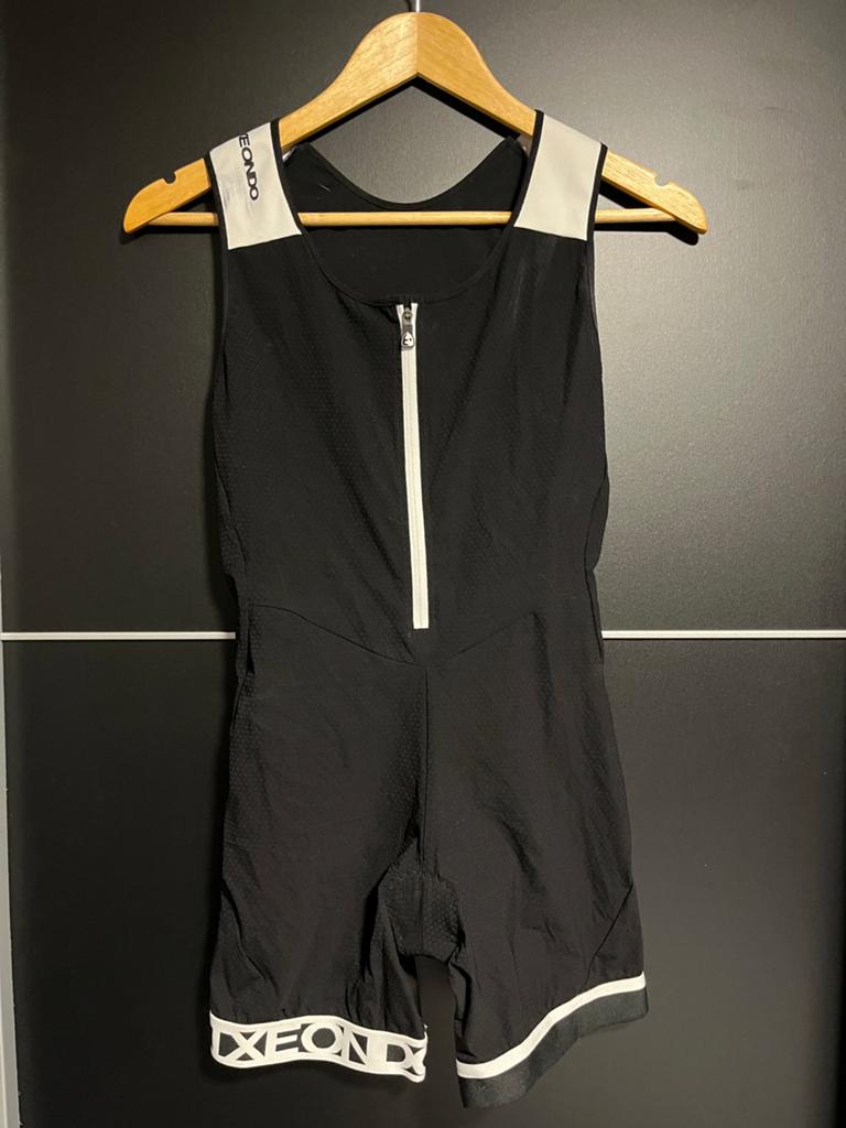 Etxeondo triatlon pak maat S, Kleding | Heren, Sportkleding, Ophalen of Verzenden, Zo goed als nieuw, Algemeen