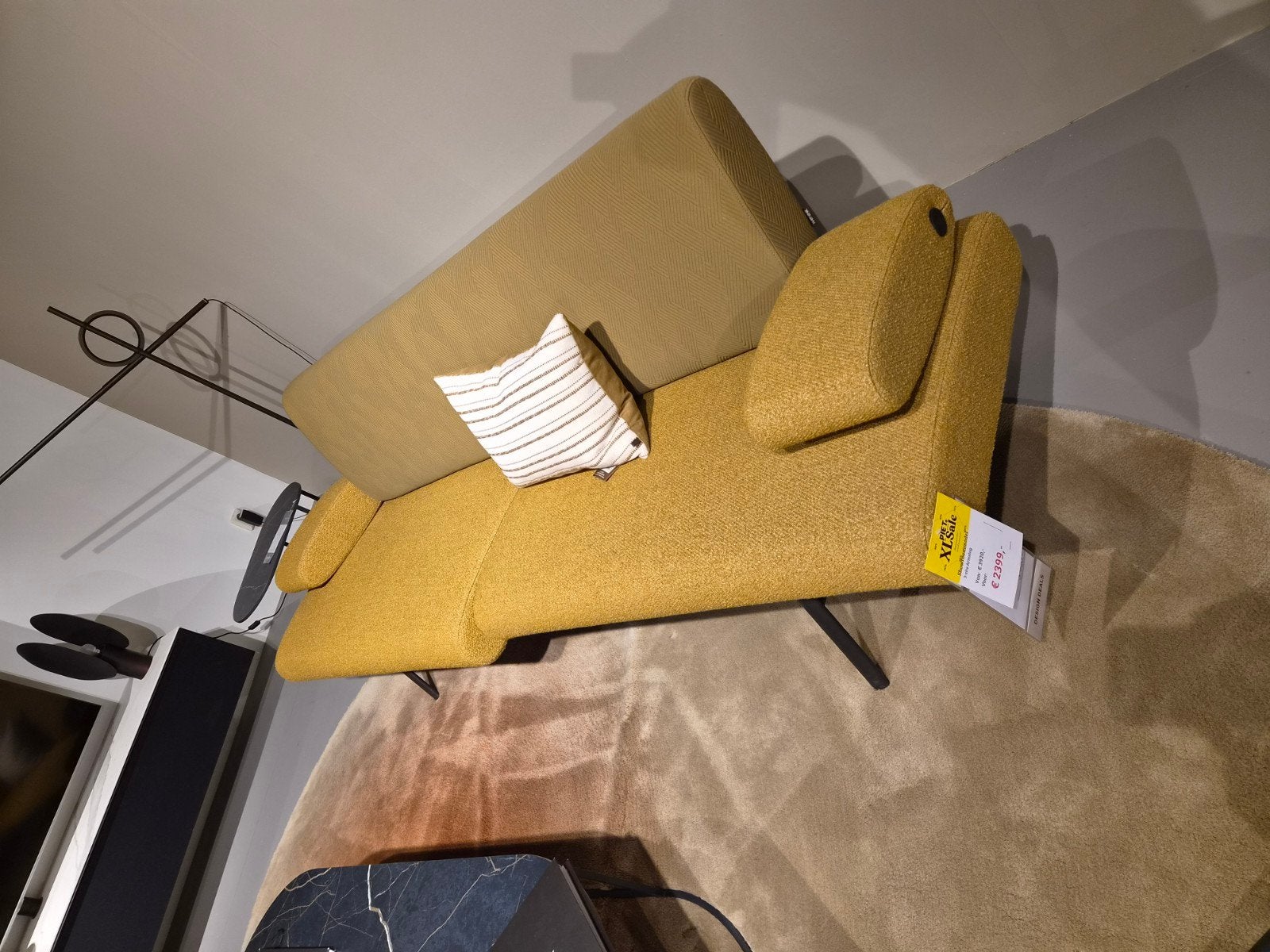 Armslag Harvink 3 zitsbank, Huis en Inrichting, Banken | Bankstellen, Ophalen, 75 tot 100 cm, Stof, 200 tot 250 cm