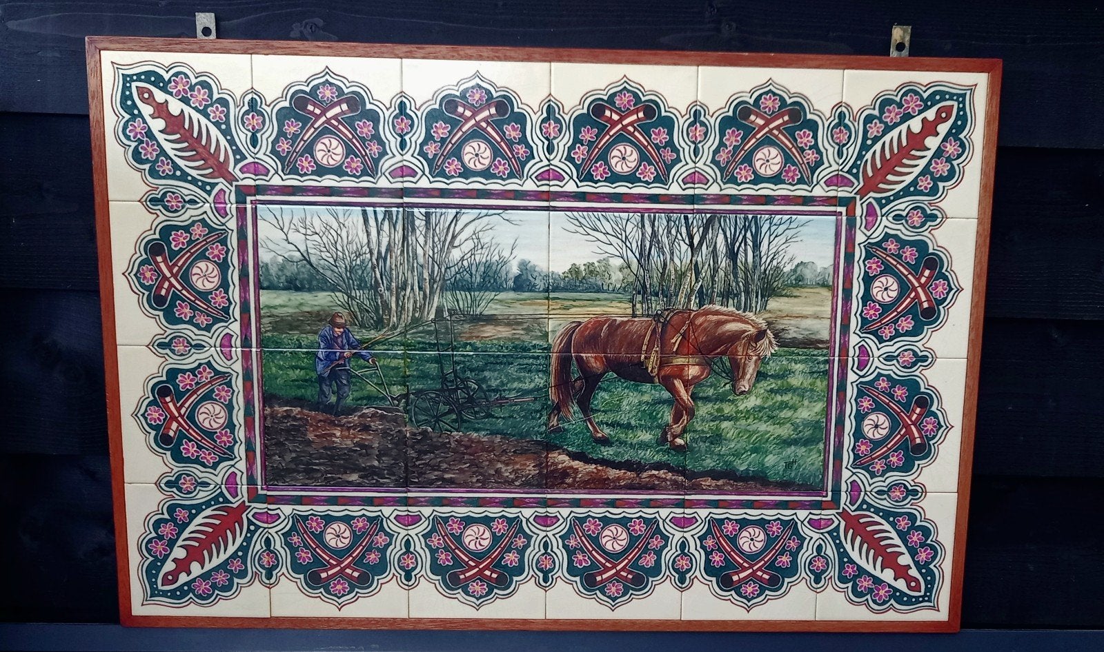 Tegeltableau landschap ploegend paard met boer, Ophalen