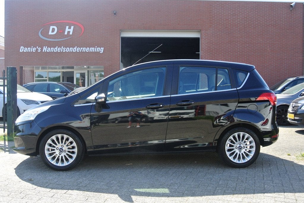 Ford B-Max 1.6 TI-VCT Titanium airco automaat trekhaak inrui, Gebruikt, 4 cilinders, B-Max, Zwart