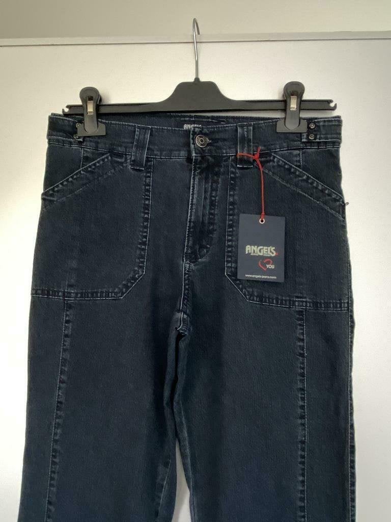 F852 Nieuw: Angels: jeans Capri mt. 36=S korte broek blauw, Blauw, Nieuw, Ophalen of Verzenden, W28 - W29 (confectie 36)