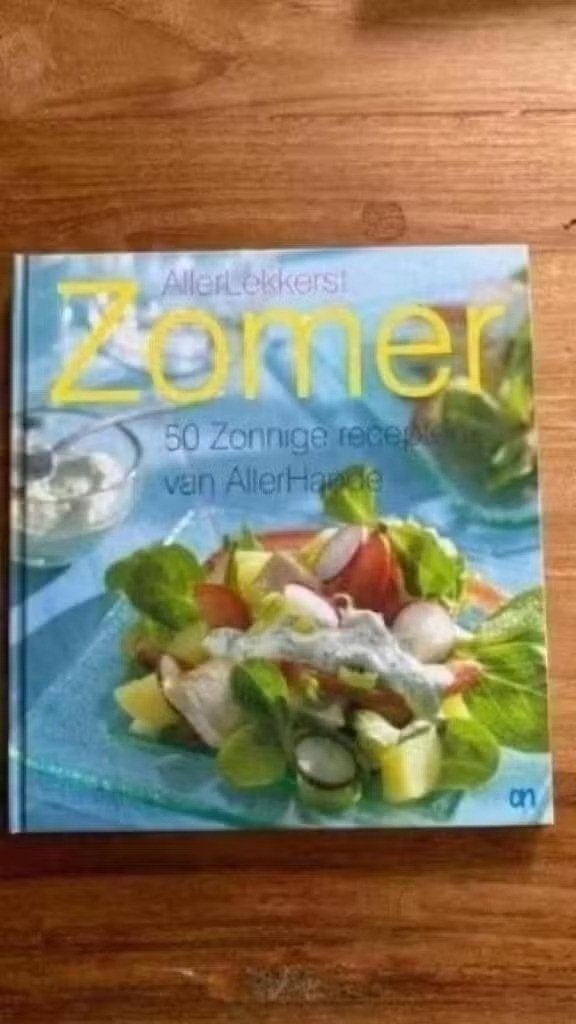 Allerlekkerst ZOMER .allerhande recepten ( AH) kookboek, Ophalen of Verzenden, Zo goed als nieuw