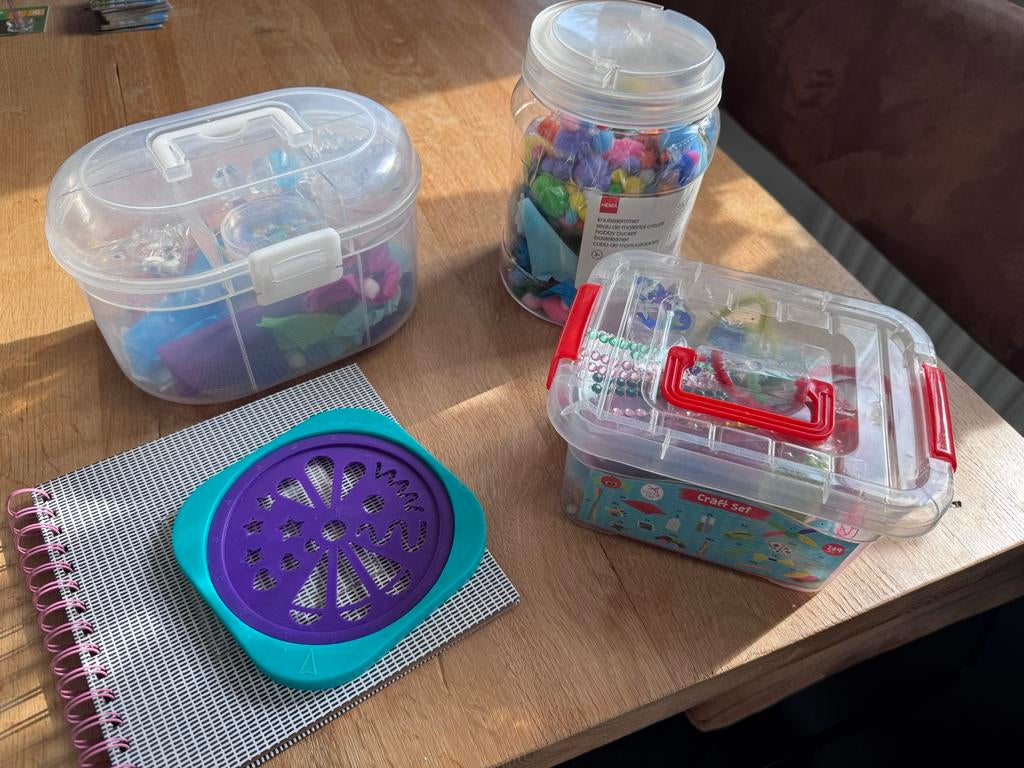 Grote Knutselset: HEMA emmer, Craft Set & meer!, Ophalen of Verzenden, Gebruikt, Knutselwerk