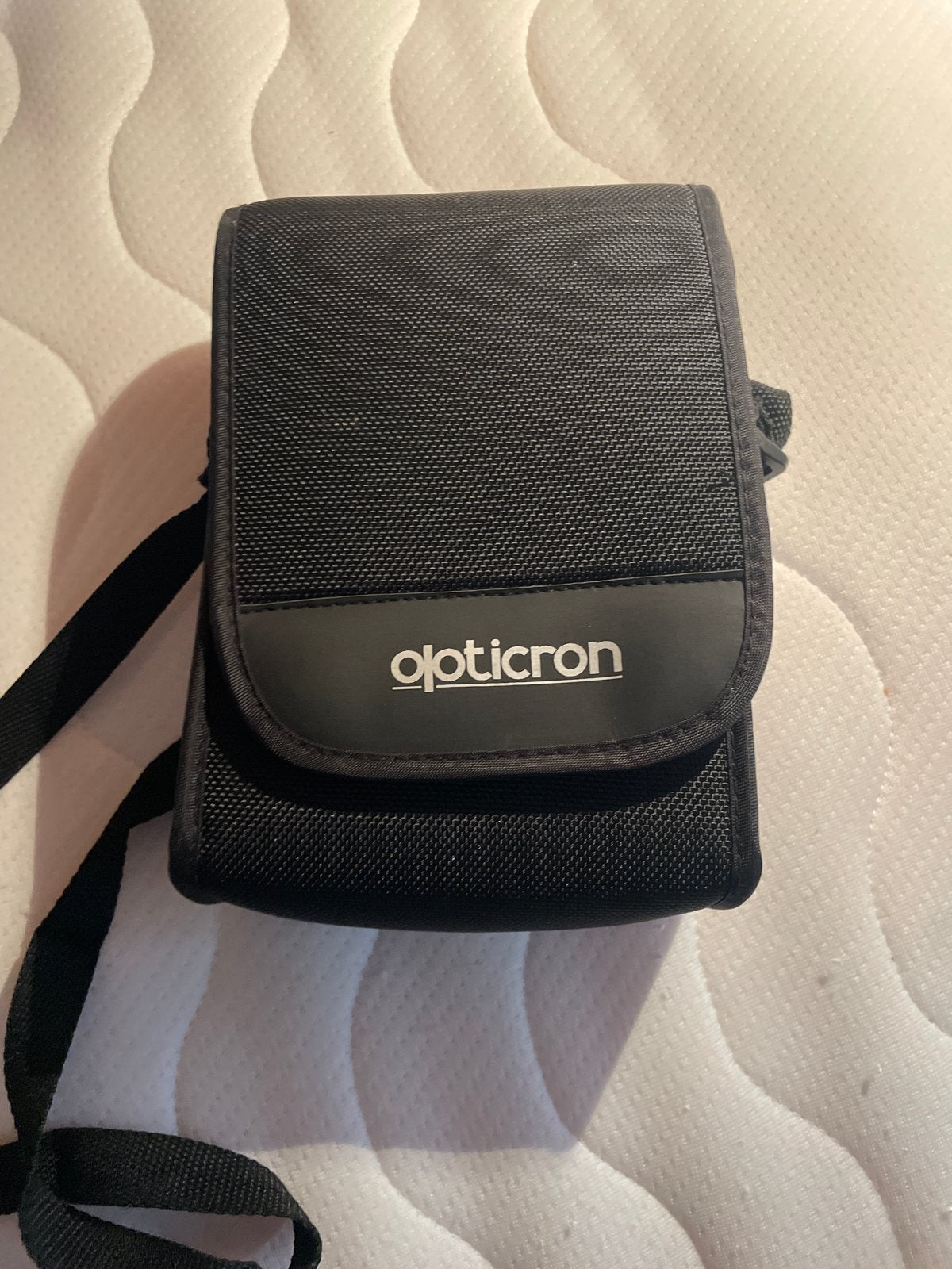 Opticron verrekijkerhoes met draagriem, Ophalen of Verzenden, Nieuw, Overige typen, Met hoes of tas