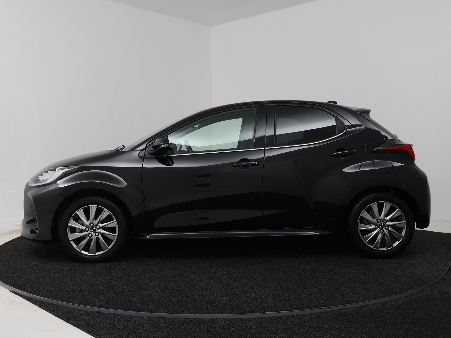 Mazda 2 Hybrid 1.5 Select | Head-up Display | LED | Stuur- &, Auto's, 450 kg, Gebruikt, Bedrijf, 1100 kg