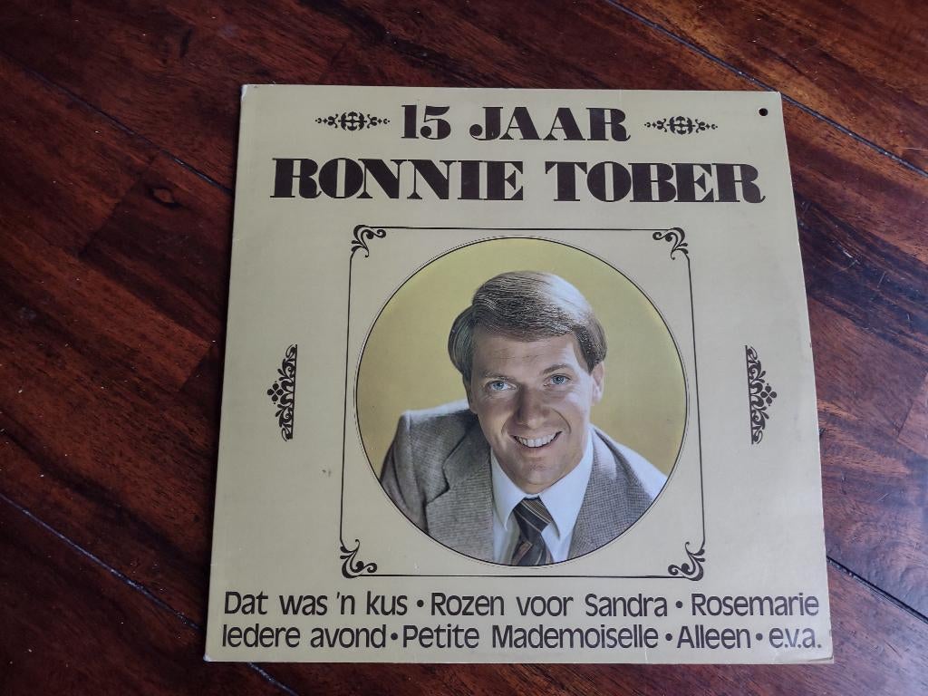 LP - 15 jaar Ronnie Tober, Cd's en Dvd's, Vinyl | Nederlandstalig, Ophalen of Verzenden, Zo goed als nieuw, 12 inch, Levenslied of Smartlap