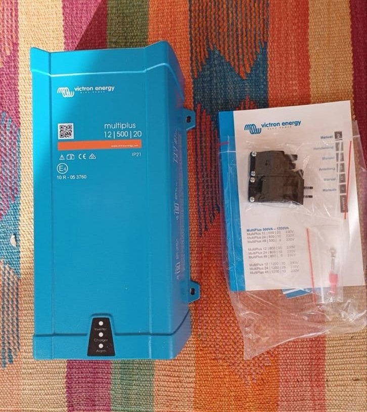 Victron Multiplus 12V 500VA 20A Omvormer/Lader, Ophalen of Verzenden, Zo goed als nieuw, Overige merken, Omvormer