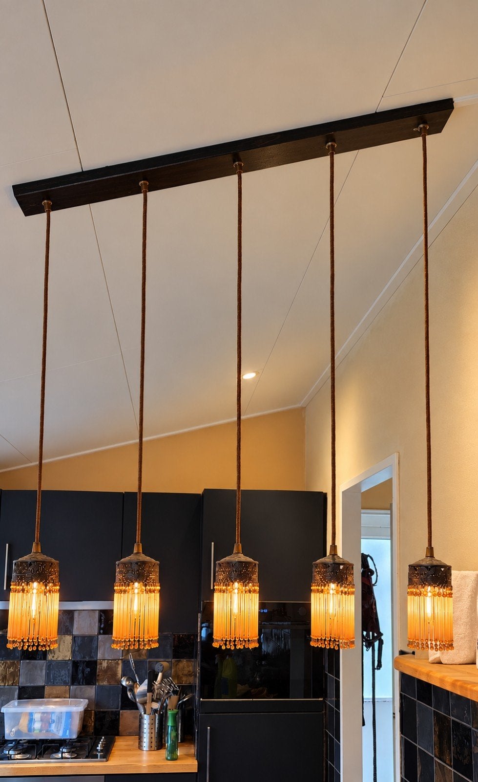 Vintage hanglamp met 5 pendels, brons met glazen kralenkral, Ophalen
