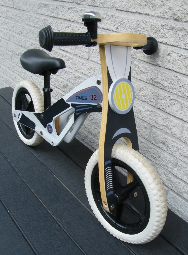 Houten loopfiets voor een peuter, Ophalen, Zo goed als nieuw, Loopfiets