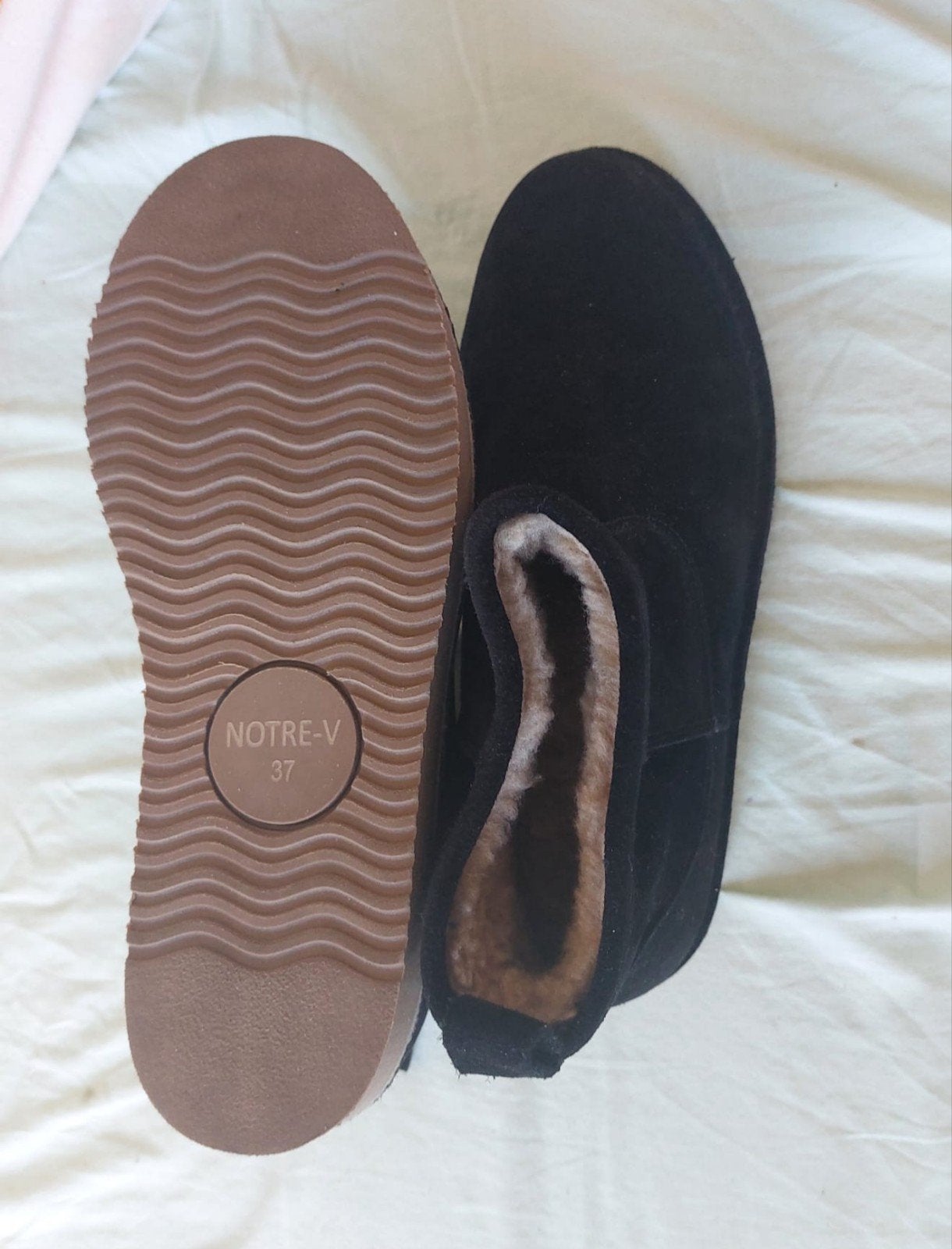 Notre V schoenen maat 37, Kleding | Dames, Schoenen, Ophalen of Verzenden, Zo goed als nieuw, Zwart, Sneakers of Gympen
