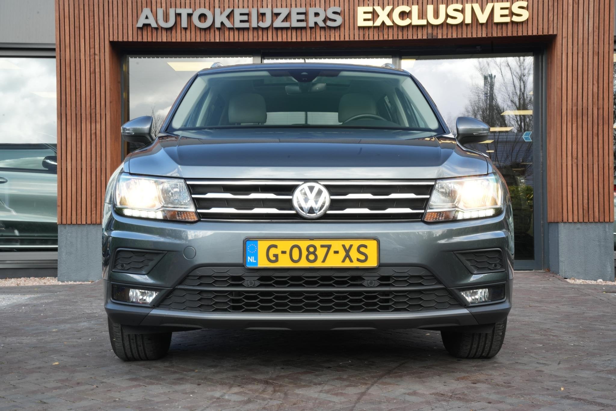 Foto 3 van Volkswagen Tiguan Allspace 1.5 TSI Comfortline Business Pano