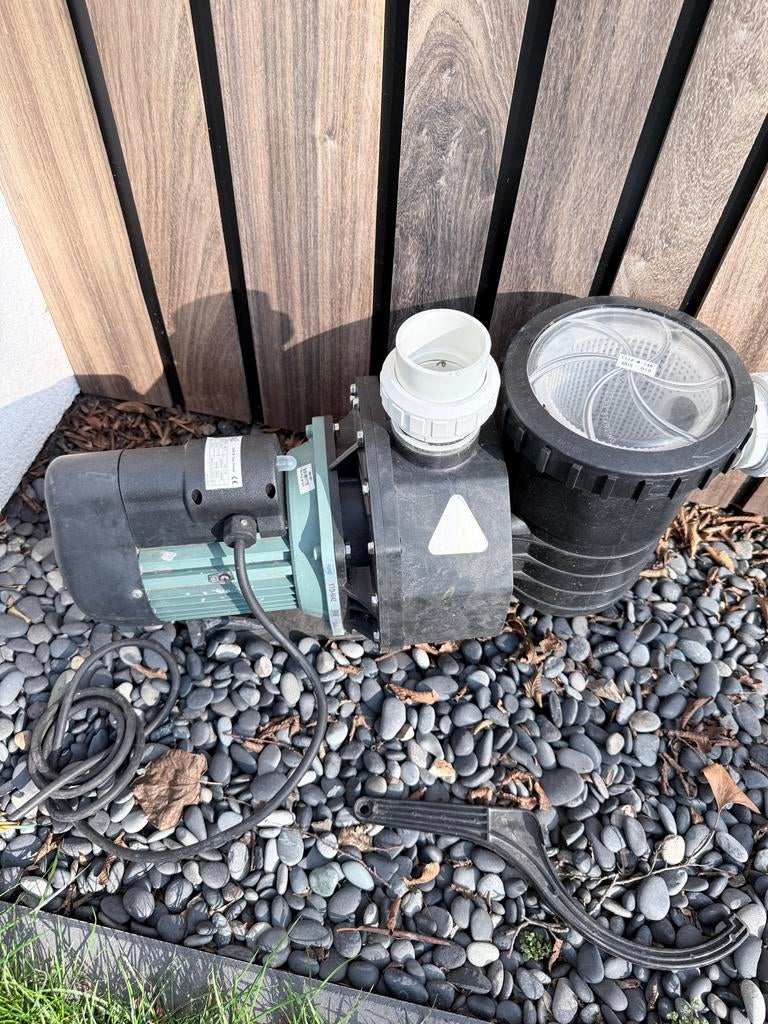 Mega Pool & Spa Pomp SB15 - 1.30kW, Tuin en Terras, Waterpompen, Zo goed als nieuw, Elektrisch, Overige typen, Ophalen of Verzenden