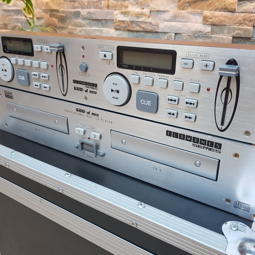 DAP Audio 600-D MKII  CD/Mediaspeler (incl. Flightcase), Audio Technica, Gebruikt, Support@audiotechnica.com, 1221 Commerce Drive, Stow, OH 44224
USA