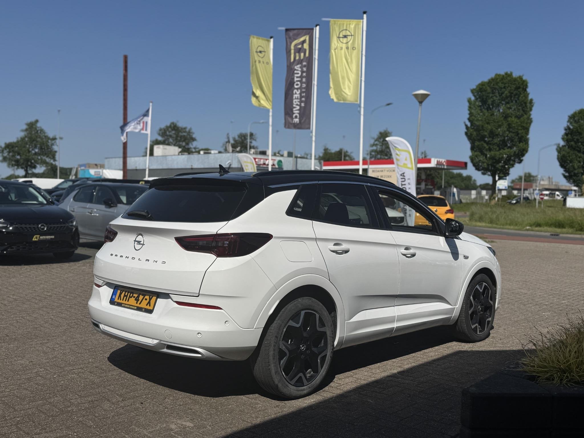 Opel Grandland 1.6 Turbo Plug-In Hybrid 4x4 Ultimate Als nie, Auto's, 12 maanden, Euro 6, 4 cilinders, Alcantara