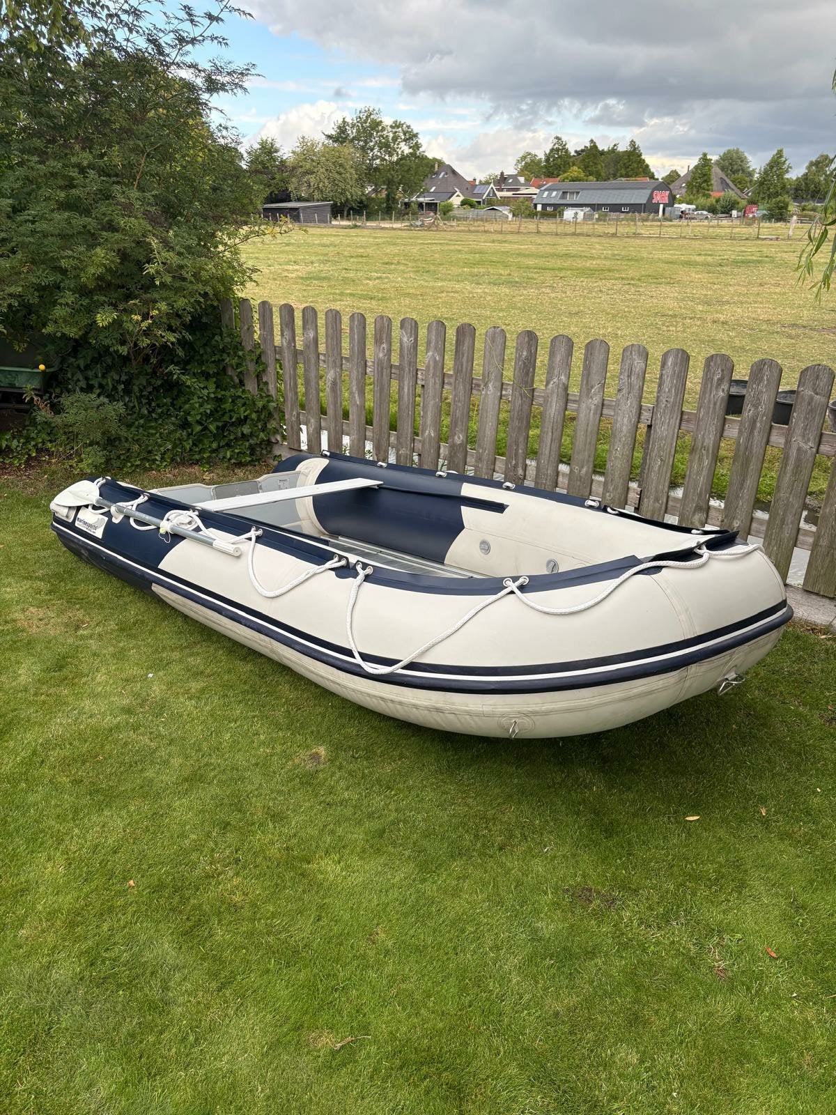 marinesports rubberboot 3.30m  johnson 6pk 4takt en trailer, Ophalen, Nieuw