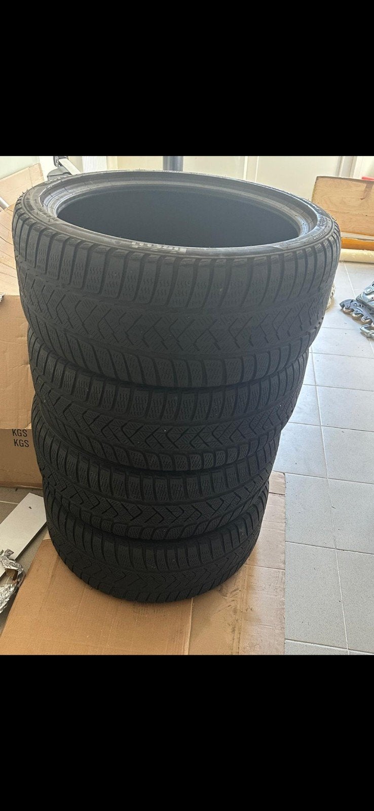 Pirelli SOTTOZERO 3  winterbanden met Extra Load en Runflat, 19 inch, 255 mm, Band(en), Winterbanden