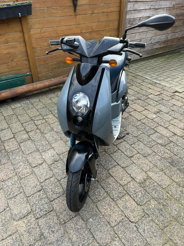 Peugot ludix, Ophalen of Verzenden, Zo goed als nieuw