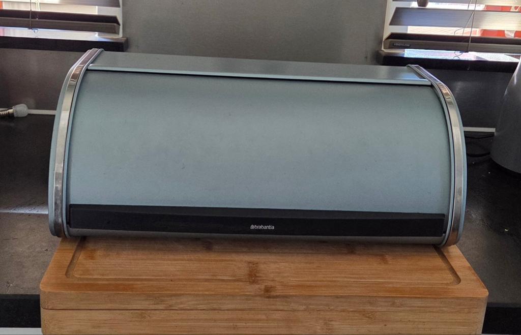 Brabantia Broodtrommel - Zo goed als nieuw, Huis en Inrichting, Ophalen of Verzenden, Zo goed als nieuw, Metaal, Broodtrommel