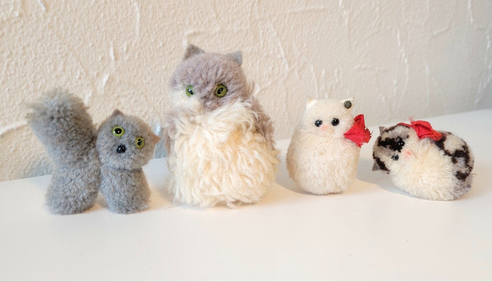 Bijzondere STEIFF vintage miniatuur katten - € 25 per stuk, Ophalen of Verzenden