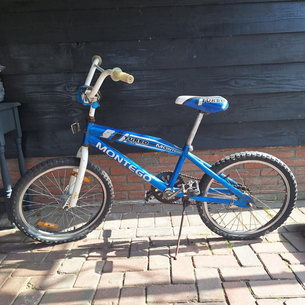 Montego Crossfiets - Opknapper met lekke band, Fietsen en Brommers, Ophalen, Gebruikt, Staal, Montego