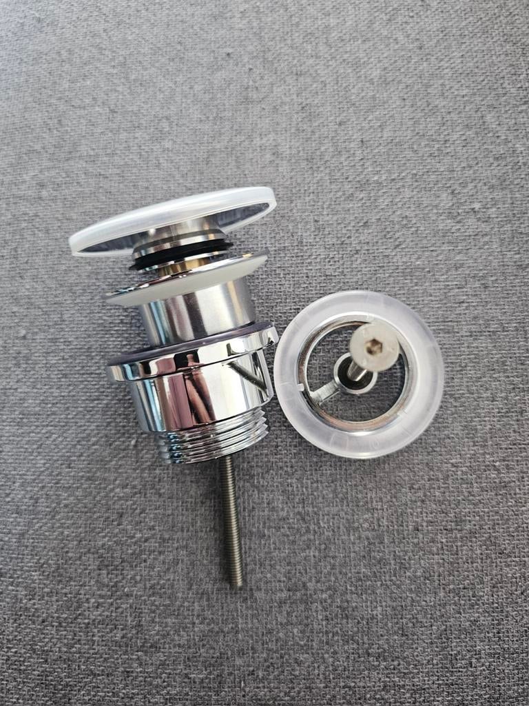 Nieuw RVS Afvoerputje - In te drukken - 6cm/4cm, Ophalen of Verzenden, Nieuw, Rvs, Wastafel