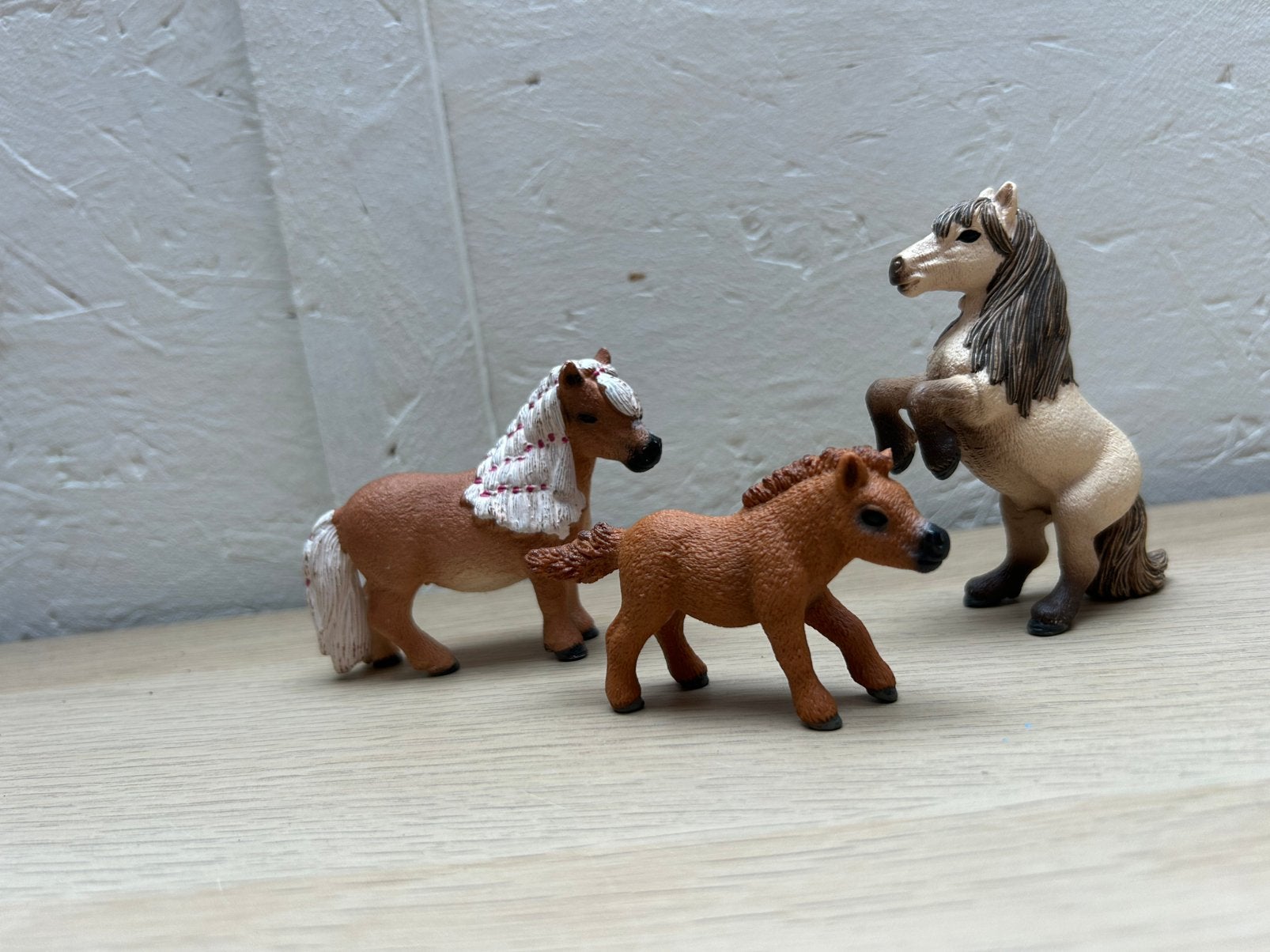 Schleich mini Shetlanders, Ophalen of Verzenden, Zo goed als nieuw, Paard, Beeldje of Figuurtje