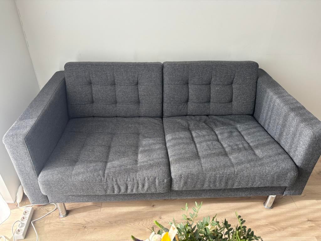 Grijze bank, Ophalen, 150 tot 200 cm, Tweepersoons, 75 tot 100 cm